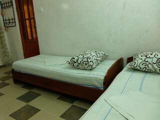 Гостевой дом Спортлото-82 Коктебель Четырехместный номер с ванной комнатой-15